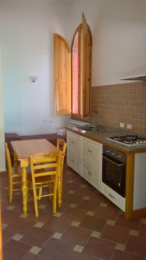 Agriturismo Poggio Al Pino มอนเตลูโป ฟิโอเรนติโน ภายนอก รูปภาพ